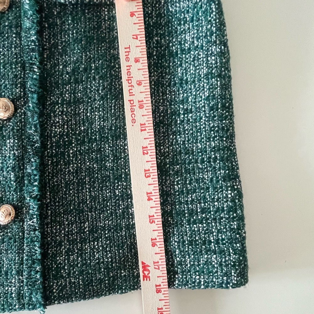 Walter Baker Green Tweed Mini Skirt w/ Gold Buttons - Size 6 - Picture 6 of 11